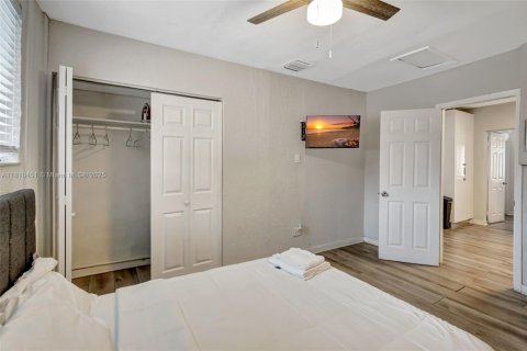 House in Miramar, Florida 3 bedrooms, 98.1 sq.m. № 1752611 - photo 23