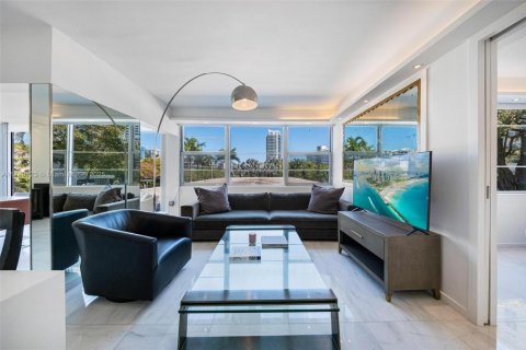 Condominio en venta en Miami Beach, Florida, 2 dormitorios, 119.19 m2 № 1731185 - foto 5