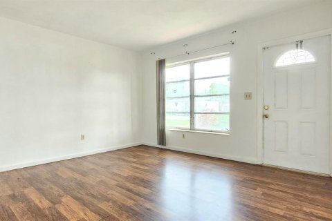 Купить виллу или дом в Белл-Глейд, Флорида 6 комнат, 138.24м2, № 2241428 - фото 5