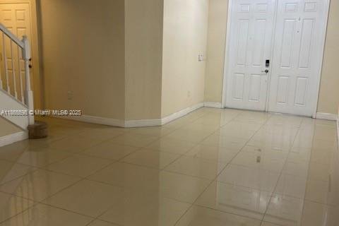 Villa ou maison à louer à Doral, Floride: 4 chambres, 236.71 m2 № 1923149 - photo 15