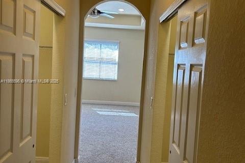 Villa ou maison à louer à Doral, Floride: 4 chambres, 236.71 m2 № 1923149 - photo 21