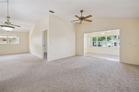 Casa en venta en Leesburg, Florida, 2 dormitorios, 123.75 m2 № 2204495 - foto 13