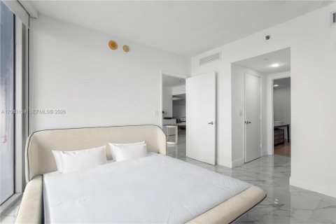 Condo in Miami, Florida, 2 bedrooms № 2252475 - photo 17
