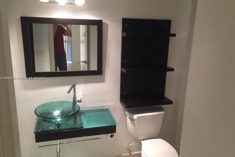 Condominio en alquiler en Aventura, Florida, 2 dormitorios, 115.01 m2 № 1890663 - foto 9