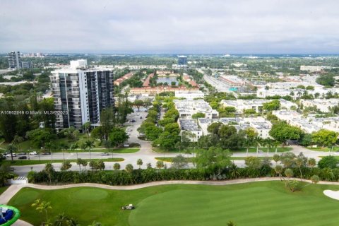 Condominio en alquiler en Aventura, Florida, 2 dormitorios, 115.01 m2 № 1890663 - foto 10