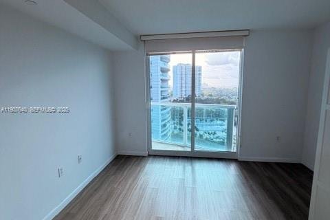Condominio en alquiler en Miami, Florida, 1 dormitorio, 73.49 m2 № 1967096 - foto 17