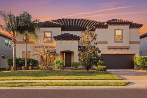 Casa en Oviedo, Florida 6 dormitorios, 473.52 m2 № 2121899