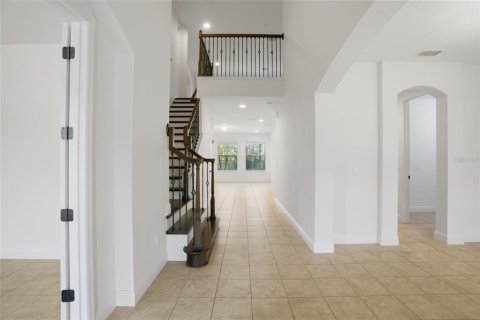 House in Oviedo, Florida 6 bedrooms, 473.52 sq.m. № 2121899 - photo 8