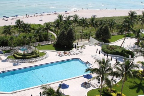 Copropriété à louer à Miami Beach, Floride: 2 chambres, 96.62 m2 № 1922953 - photo 17