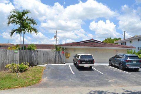 Apartment in Fort Lauderdale, Florida 2 bedrooms, 112.41 sq.m. № 2184112 - photo 19