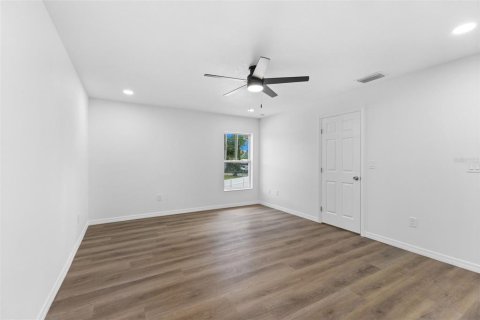 Casa en venta en Bradenton, Florida, 3 dormitorios, 143.07 m2 № 2167482 - foto 13