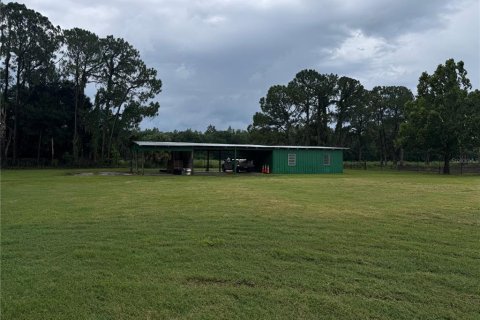 Commercial property in Lakeland, Florida № 1548091 - photo 5