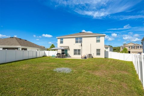 House in Dade City, Florida 5 bedrooms, 242.01 sq.m. № 2096134 - photo 2