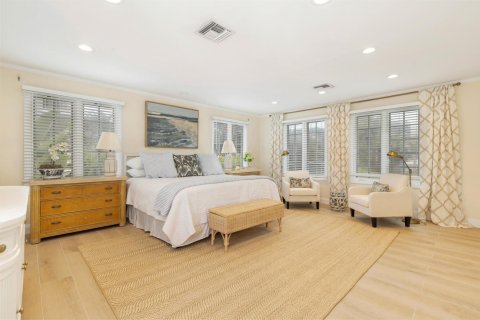 Apartment in Palm Beach, Florida 2 bedrooms, 117.15 sq.m. № 2158333 - photo 10
