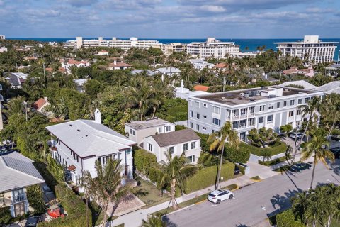 Apartment in Palm Beach, Florida 2 bedrooms, 117.15 sq.m. № 2158333 - photo 20