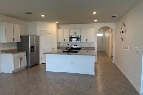 Casa en alquiler en Wesley Chapel, Florida, 4 dormitorios, 171.5 m2 № 1919629 - foto 6