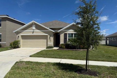 Casa en alquiler en Wesley Chapel, Florida, 4 dormitorios, 171.5 m2 № 1919629 - foto 1