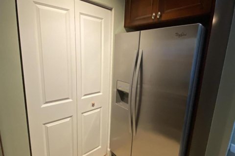 Copropriété à louer à Boynton Beach, Floride: 2 chambres, 94.02 m2 № 2352543 - photo 7