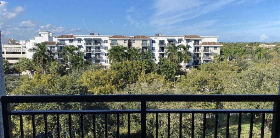 Condo à Boynton Beach, Floride, 2 chambres  № 2352543