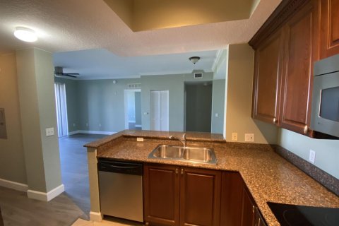 Copropriété à louer à Boynton Beach, Floride: 2 chambres, 94.02 m2 № 2352543 - photo 8