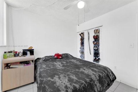 Copropriété à vendre à Miami, Floride: 2 chambres, 100.89 m2 № 1890513 - photo 14