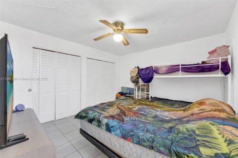 Copropriété à vendre à Miami, Floride: 2 chambres, 100.89 m2 № 1890513 - photo 9