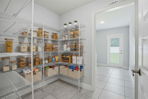 Casa en venta en Spring Hill, Florida, 4 dormitorios, 275.27 m2 № 2152081 - foto 6