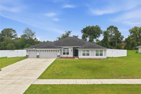 Casa en Spring Hill, Florida 4 dormitorios, 275.27 m2 № 2152081