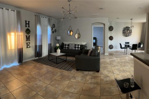 Casa en alquiler en Kissimmee, Florida, 3 dormitorios, 138.42 m2 № 2285460 - foto 5