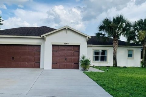 Casa en Kissimmee, Florida 3 dormitorios, 138.42 m2 № 2285460