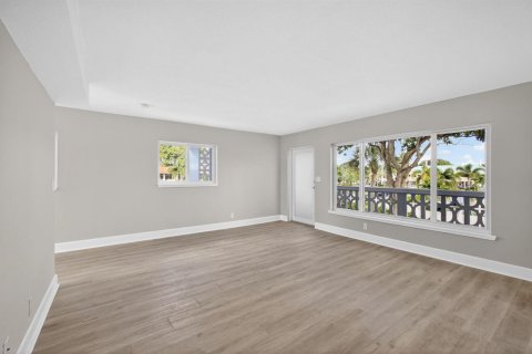 Appartement à louer à North Palm Beach, Floride: 2 chambres, 66.7 m2 № 2146833 - photo 7