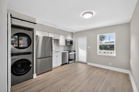 Appartement à louer à North Palm Beach, Floride: 2 chambres, 66.7 m2 № 2146833 - photo 4