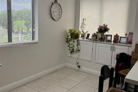 Condominio en venta en Miami, Florida, 2 dormitorios, 107.4 m2 № 2017663 - foto 3