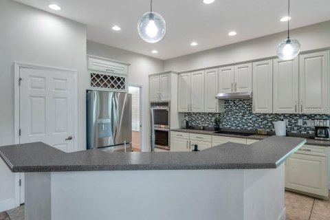 Купить виллу или дом в Эллентон, Флорида 3 комнаты, 262.73м2, № 1732624 - фото 30