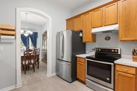 House in Oviedo, Florida 4 bedrooms, 251.86 sq.m. № 2221605 - photo 14