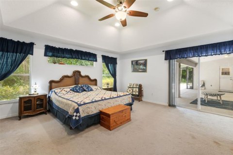 House in Oviedo, Florida 4 bedrooms, 251.86 sq.m. № 2221605 - photo 26