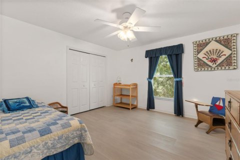 House in Oviedo, Florida 4 bedrooms, 251.86 sq.m. № 2221605 - photo 21