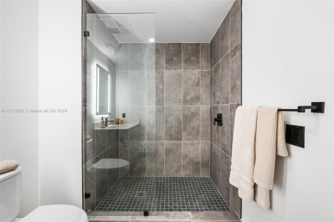 Appartement à louer à Fort Lauderdale, Floride: 56.11 m2 № 1985295 - photo 9