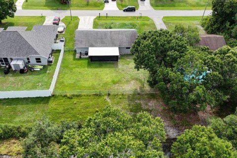 House in Port St. Lucie, Florida 3 bedrooms, 128.76 sq.m. № 2083654 - photo 29