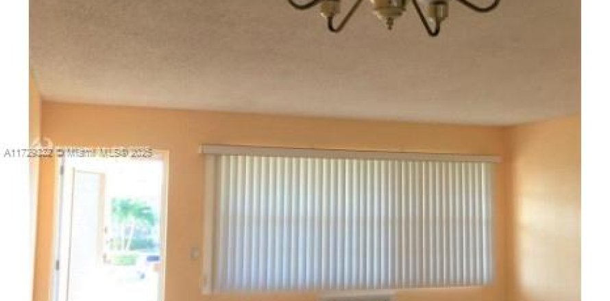 Condo à West Palm Beach, Floride, 1 chambre № 1669689