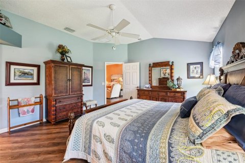 House in The Villages, Florida 3 bedrooms, 191.1 sq.m. № 1847850 - photo 24