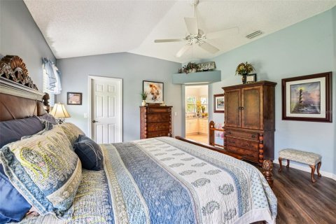 House in The Villages, Florida 3 bedrooms, 191.1 sq.m. № 1847850 - photo 25