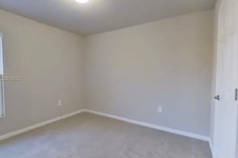 Casa en venta en LaBelle, Florida, 4 dormitorios № 1992243 - foto 8