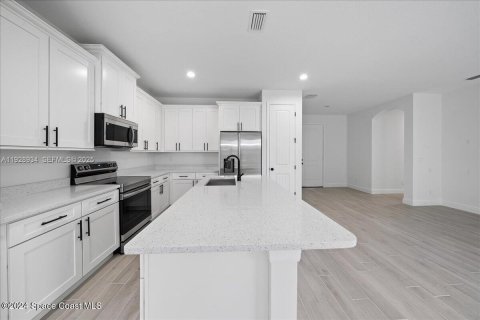 Villa ou maison à vendre à Palm Bay, Floride: 4 chambres, 164.9 m2 № 1987281 - photo 7