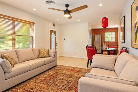Casa en venta en West Palm Beach, Florida, 3 dormitorios, 111.95 m2 № 2391755 - foto 14