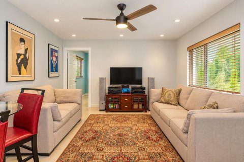 Casa en venta en West Palm Beach, Florida, 3 dormitorios, 111.95 m2 № 2391755 - foto 13