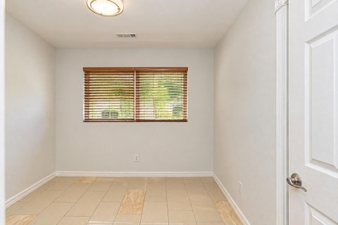 Casa en venta en West Palm Beach, Florida, 3 dormitorios, 111.95 m2 № 2391755 - foto 24