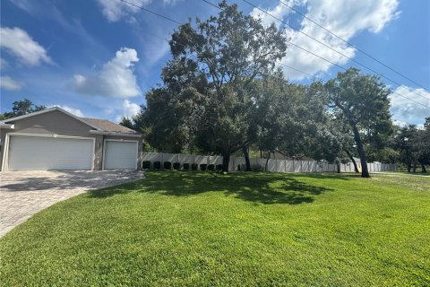 Villa ou maison à vendre à Brooksville, Floride: 3 chambres, 241.73 m2 № 1873696 - photo 10