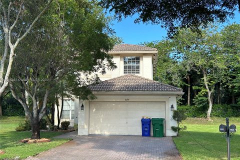 House in Miramar, Florida 4 bedrooms, 209.96 sq.m. № 1949988 - photo 19