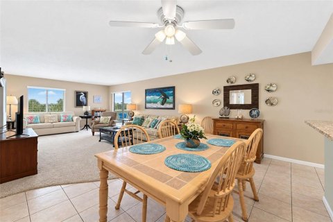 Copropriété à vendre à Englewood, Floride: 2 chambres, 107.86 m2 № 2419732 - photo 8